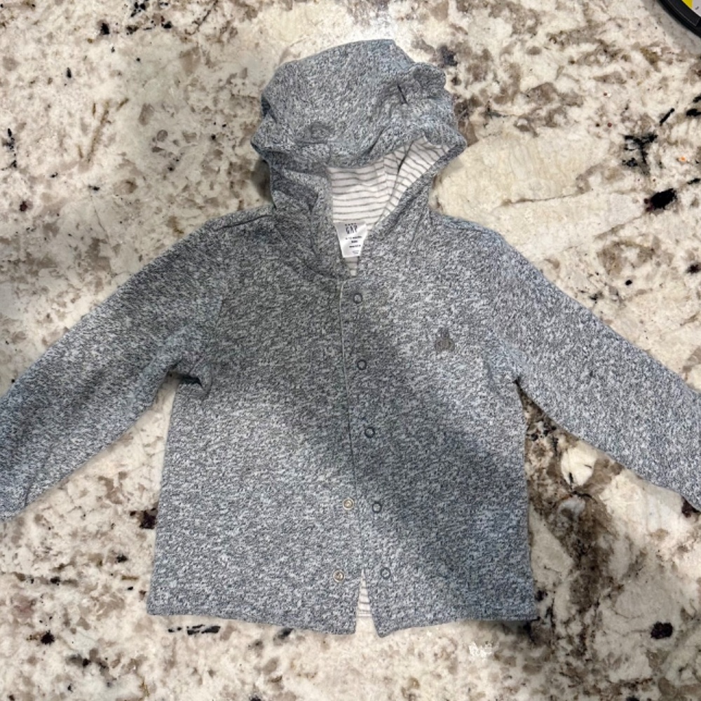 *GENTLY WORN* babyGap 6-12 M Gray Reversible Snap Up Hoodie